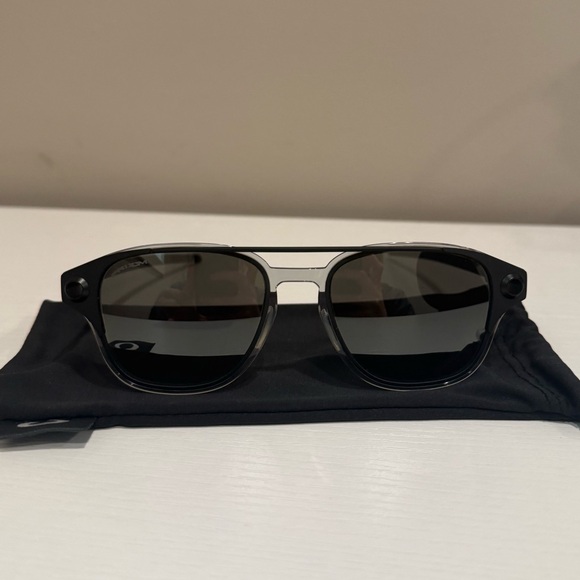 Authentic Oakley Black Sunglasses - Picture 8 of 8